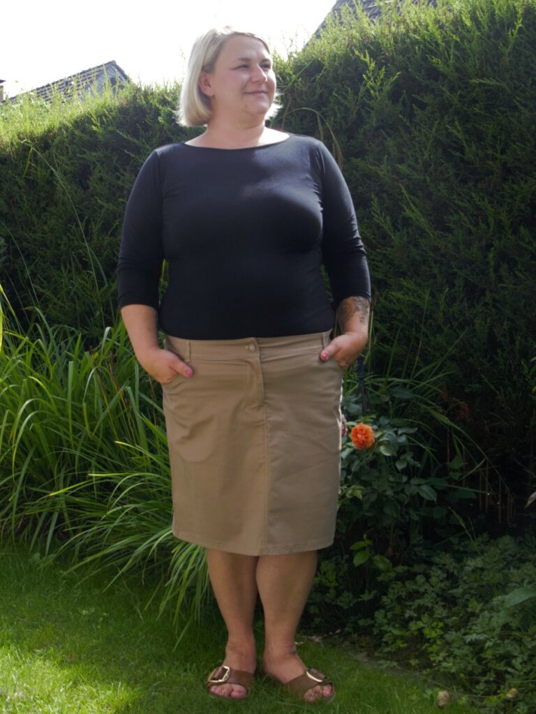 Papierschnittmuster Jeansrock Damen