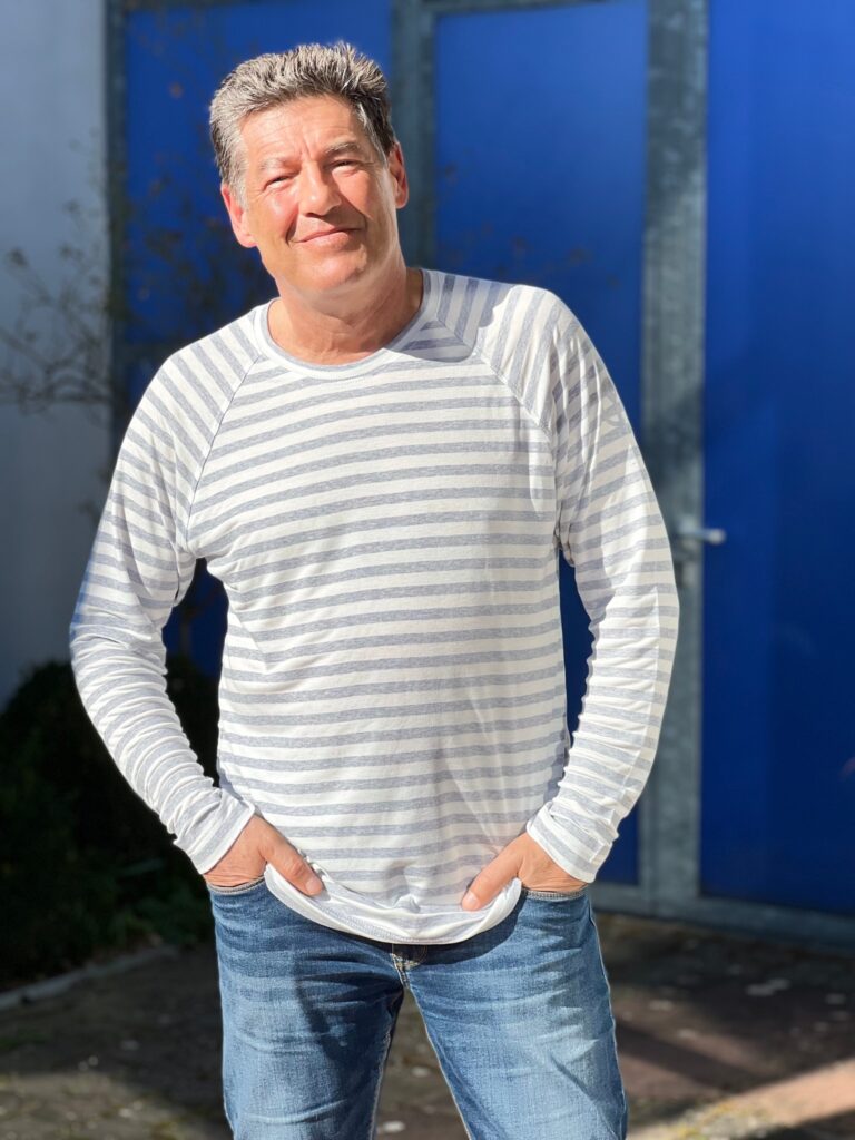 Papierschnittmuster Raglanshirt Herren