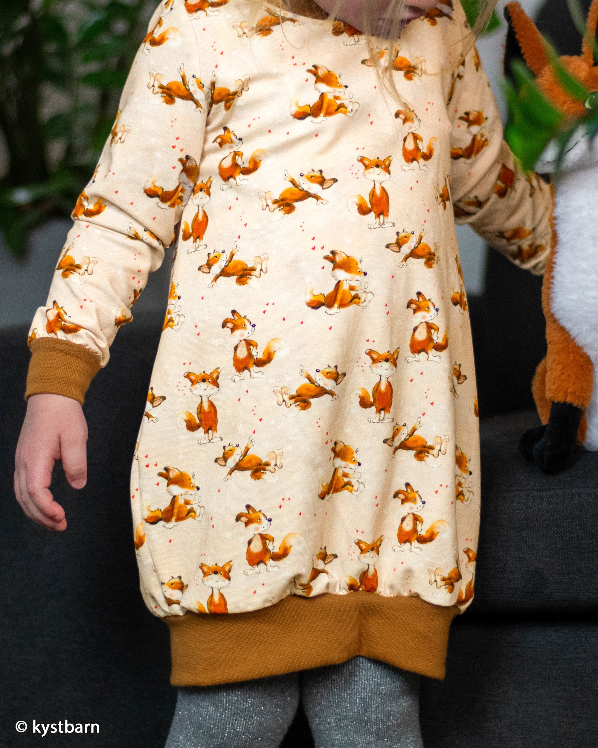 Jersey Lathi Füchse auf beige