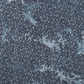 Leichter Jeansstoff Chambray Tie Dye Flowers weiß auf Denim im Batiklook