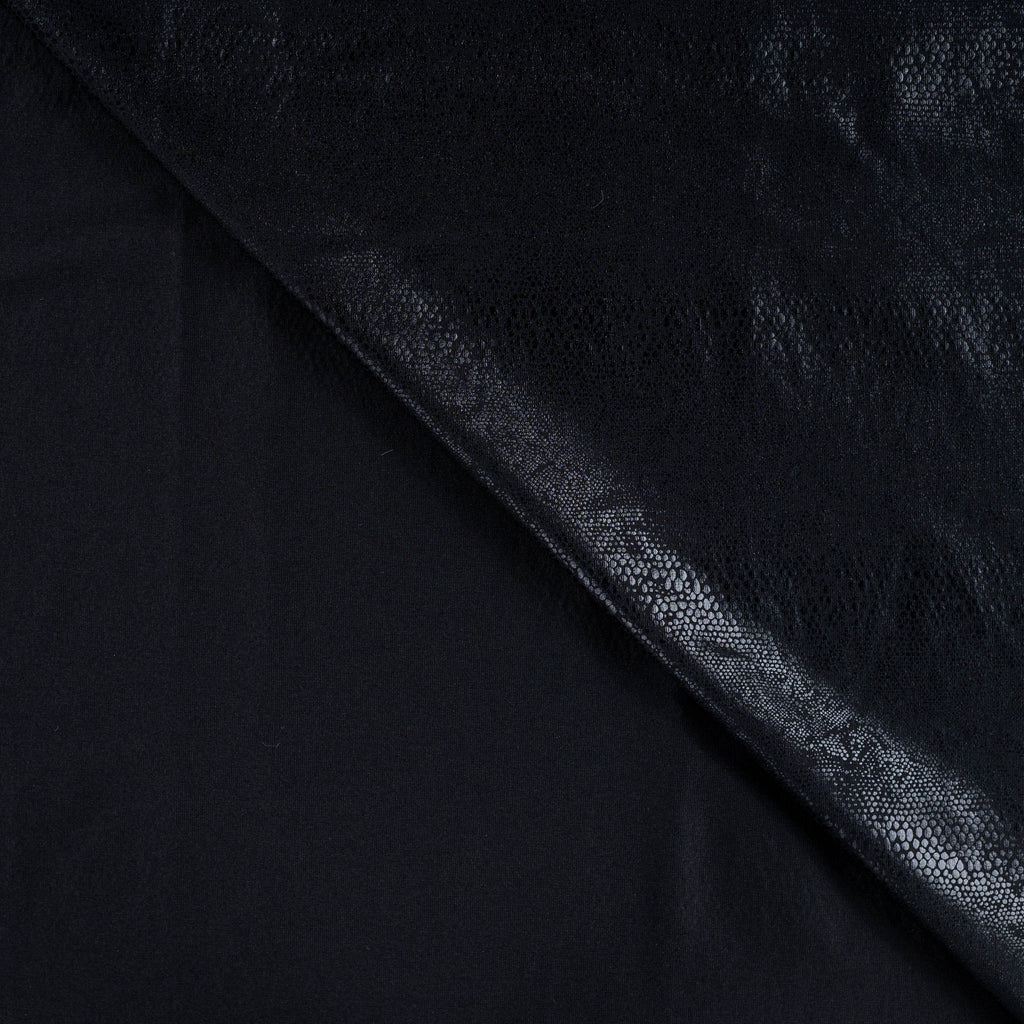 Punta Glossy Black Snake